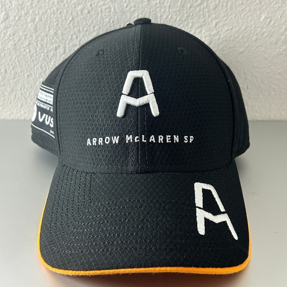 Black Clover Arrow McLaren SP Hat Racing Streetwear Vuse Snapback Black Mens OS